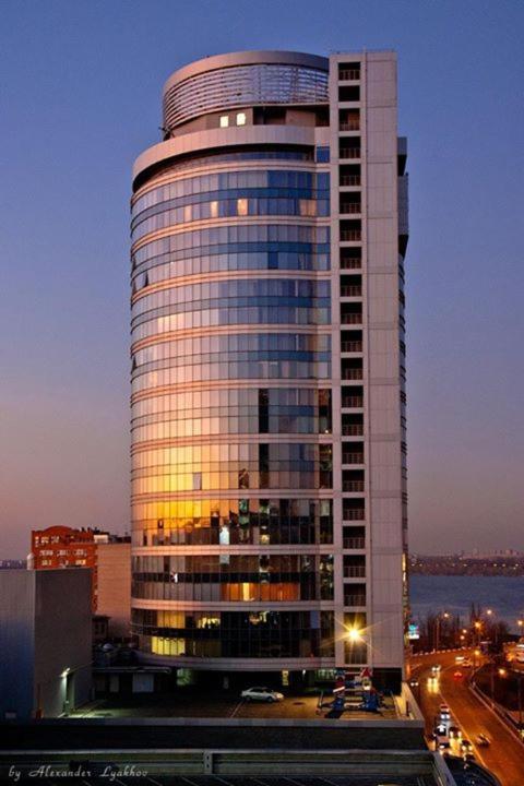 Staybridge Mini-Hotel In Most City Panoramic River View Dnipro Exterior foto